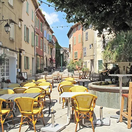 Les Muriers By Interhome