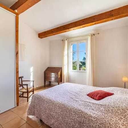 빌라 Les Muriers By Interhome