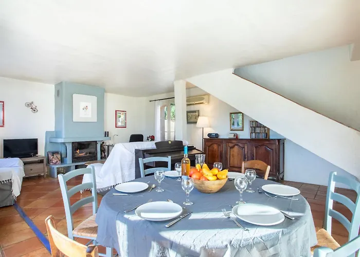 Villa Les Muriers By Interhome